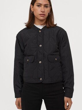 H&M divided lightweight quilted cropped jacket